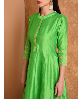 Set of Full Anarkali Silk Kurta with Brocade Pant. 4