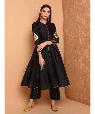 Set of Full Anarkali Silk Kurta with Brocade Pant. 3