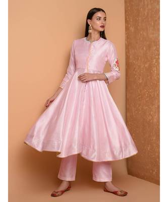Set of Full Anarkali Silk Kurta with Brocade Pant. 2