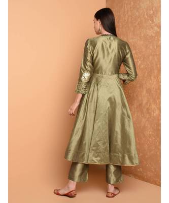 Set of Full Anarkali Silk Kurta with Brocade Pant. 4
