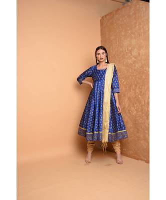 Blue Silk Hand Painted Suit Set 1