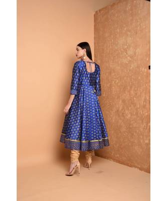 Blue Silk Hand Painted Suit Set 2