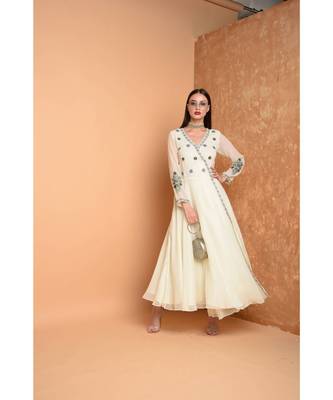 White Silk Embroidered Suit Set 1