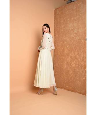 White Silk Embroidered Suit Set 2