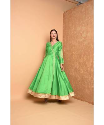 Green Silk Embroidered Suit Set 1