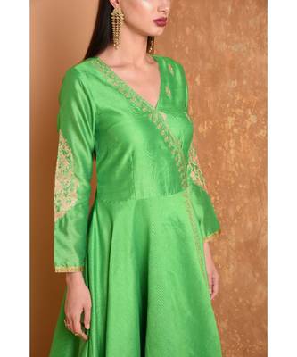 Green Silk Embroidered Suit Set 5