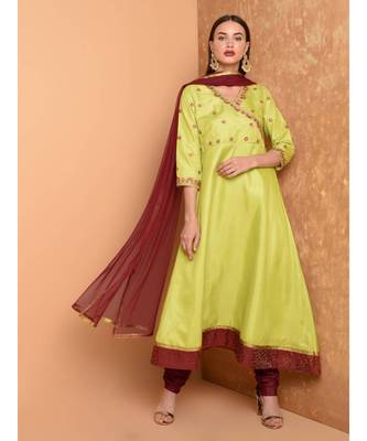 Green Silk Embroidered Suit Set 1