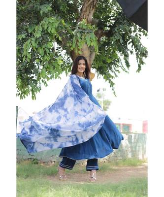 Blue and white tie & dye suit. 2