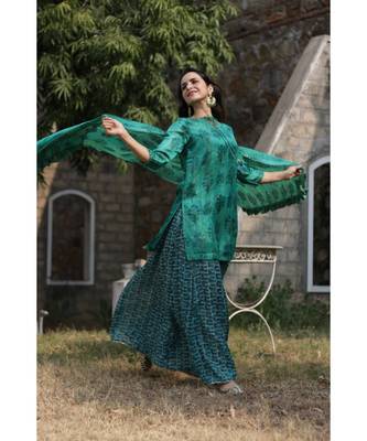 emerald suit set 4