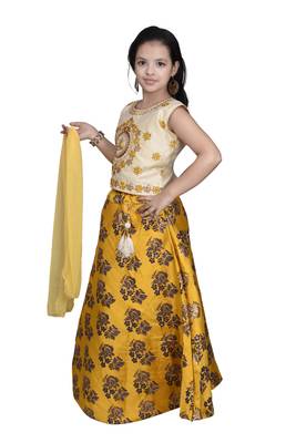 Yellow Floral Brocade Lehenga With Cream Embroidered Choli And Yellow Net Dupatta 2