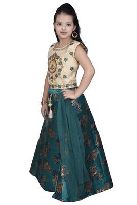 Sea Green Floral Brocade Lehenga With Cream Embroidered Choli And Sea Green Net Dupatta 3