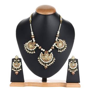 Designer royal Gold kundan necklace-sets 2