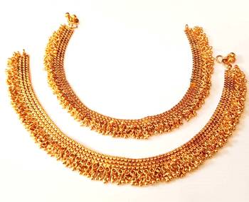 Gold agate anklets 1