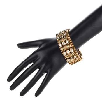 Gold kundan bangles-and-bracelets 2