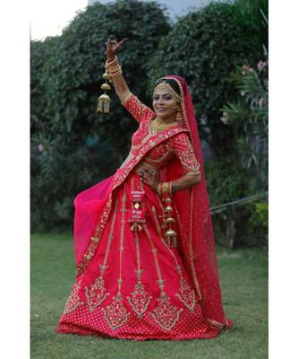 Red Raw Silk Wedding Wear Bridal Lehenga Choli 4