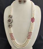 White pearl necklace-sets