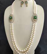 White pearl necklace-sets
