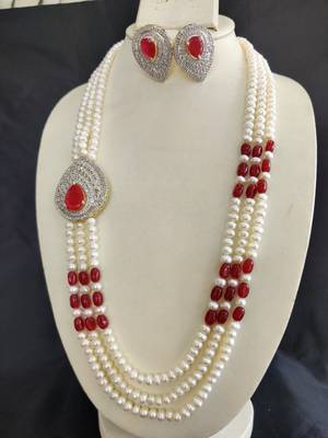 White pearl necklace-sets 1