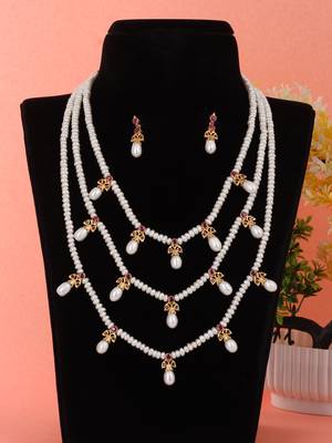 White pearl necklace-sets 1