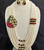 White pearl necklace-sets