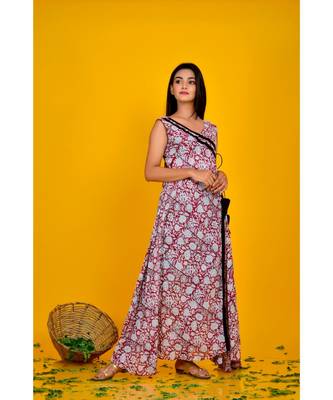 Red block print dress with black pant 1