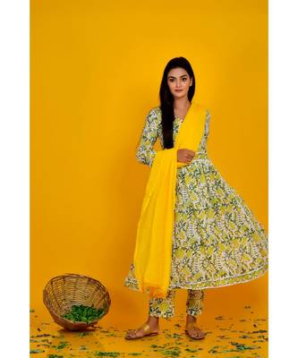 YELLOW BLOCK PRINT KURTA PANT SET WITH YELLOW DUPATTA 1