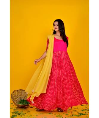 MAGENTA ANARKALI WITH CHIFFON DUPATTA 2