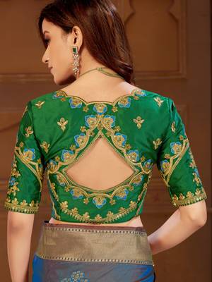 Green woven banarasi saree with blouse 5