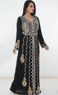 Black embroidered georgette islamic-kaftans 1