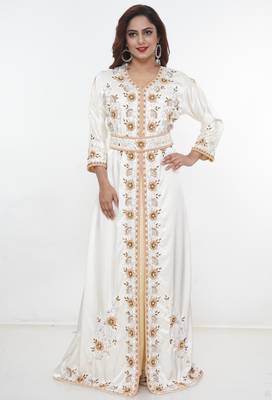 White embroidered georgette islamic-kaftans 2