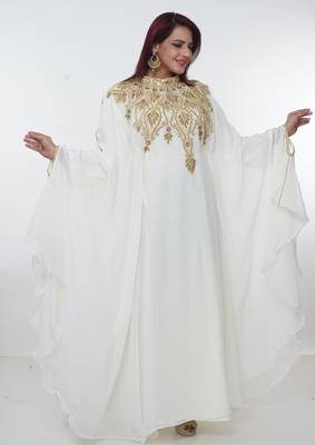 White embroidered georgette islamic-kaftans 3