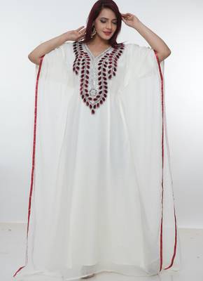 White embroidered georgette islamic-kaftans 3
