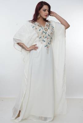 White embroidered georgette islamic-kaftans 4