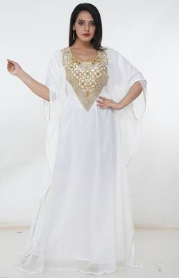 White embroidered georgette islamic-kaftans 3