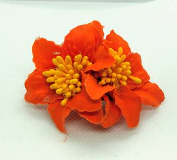 Orange hair-accessories 1