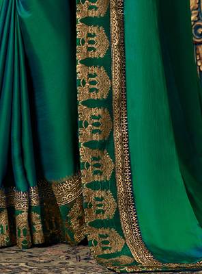 Dark parrot green woven silk saree with blouse 4