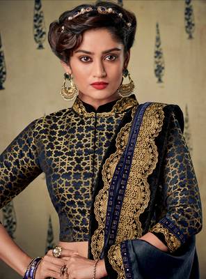 Navy blue embroidered silk saree with blouse 2