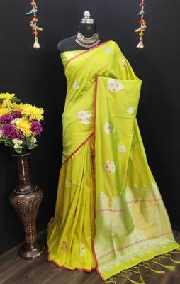 Light green woven cotton silk saree with blouse 1