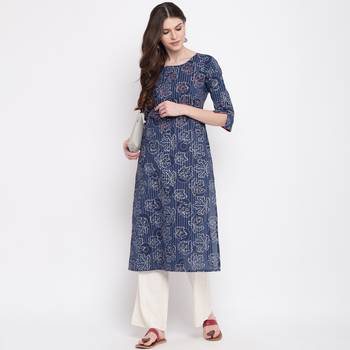 Women'S Foil Print & Hand Work Straight Cotton Blue Kurti 1