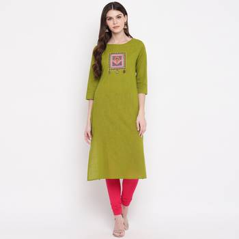 Women'S Embellished Straight Cotton Parrot Green Kurti 2