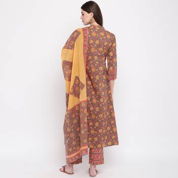 Women'S Floral Print & Hand Work Flared With Side Cut Cotton Grey Kurti & Palazzo With Dupatta 3