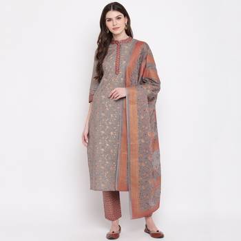 Women'S Foil Print & Hand Work Straight Cotton Grey Kurti & Palazzo With Dupatta 4
