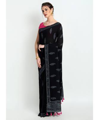 Black Hand Block Printed Cotton Malmal Saree With Traditional Design & Pink Tessels on Pallu 3