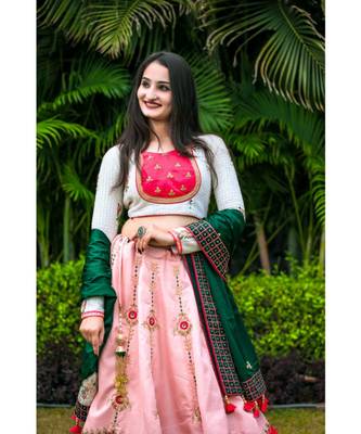 Red Bridal Wedding Wear Lehenga Choli 2
