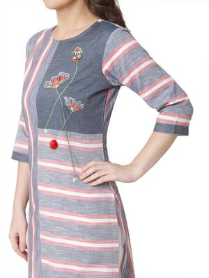 women's   grey colour embroidered cotton straight kurta 4