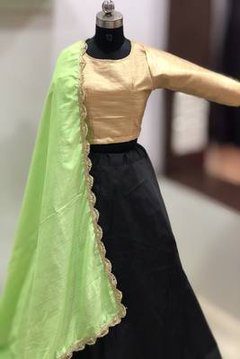 Black embroidered art silk semi stitched lehenga 2