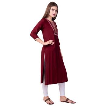 Women Embellished Rayon Straight Kurta 5
