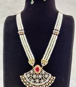 Natural Fresh Water Pearl Set With Certificate of Authenticity