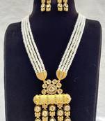 Natural Fresh Water Pearl Set With Certificate of Authenticity