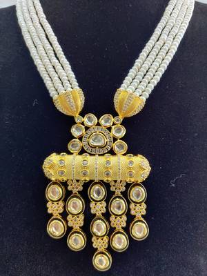 Natural Fresh Water Pearl Set With Certificate of Authenticity 2